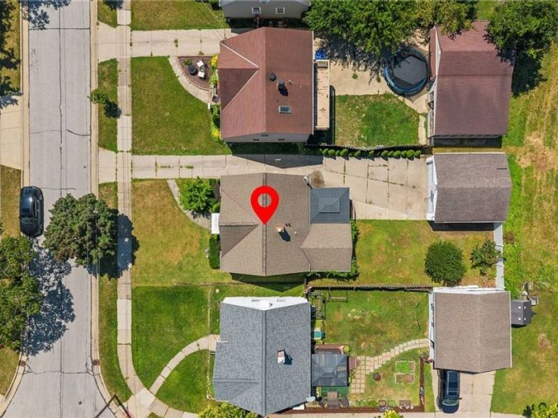 9326 Outlook Drive, Brooklyn, OH 44144 Photo 5