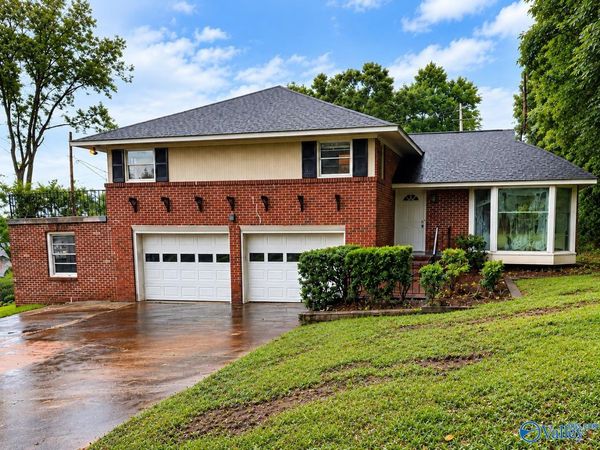 107 Noble Drive SE, Huntsville, AL 35802