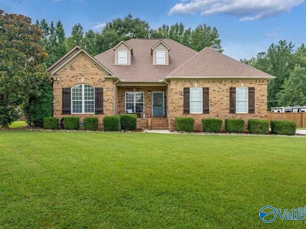 78 Rothenburg Lane, Arab, AL 35016