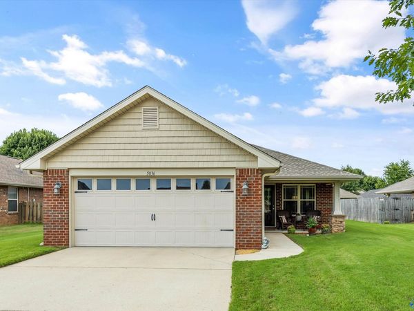 5036 Montauk Trail, Owens Cross Roads, AL 35763