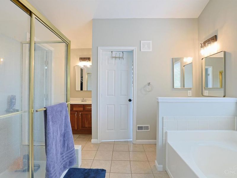 6058 Windy Hollow Court, Miami Twp, OH 45140 Photo 20