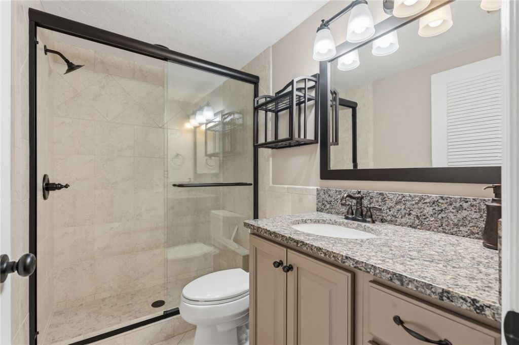 6165 S Mirror Lake Drive, Unit 106, Sebastian, FL 32958 Photo