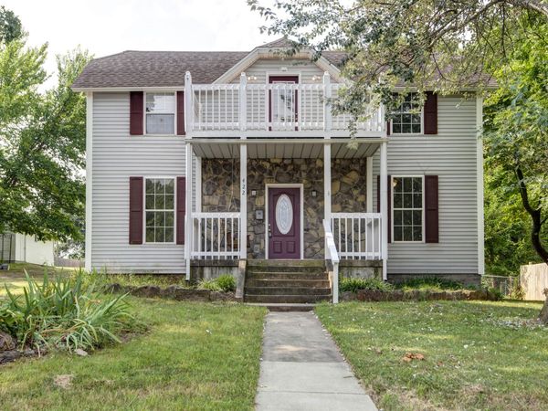 422 Gibbs Avenue, Mt Vernon, MO 65712