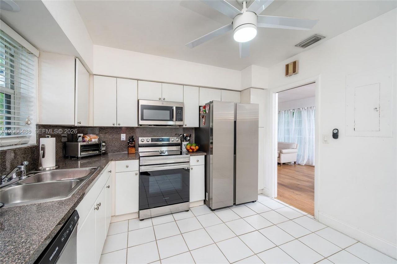 346 -350 Alesio Ave, Coral Gables, FL 33134 Photo