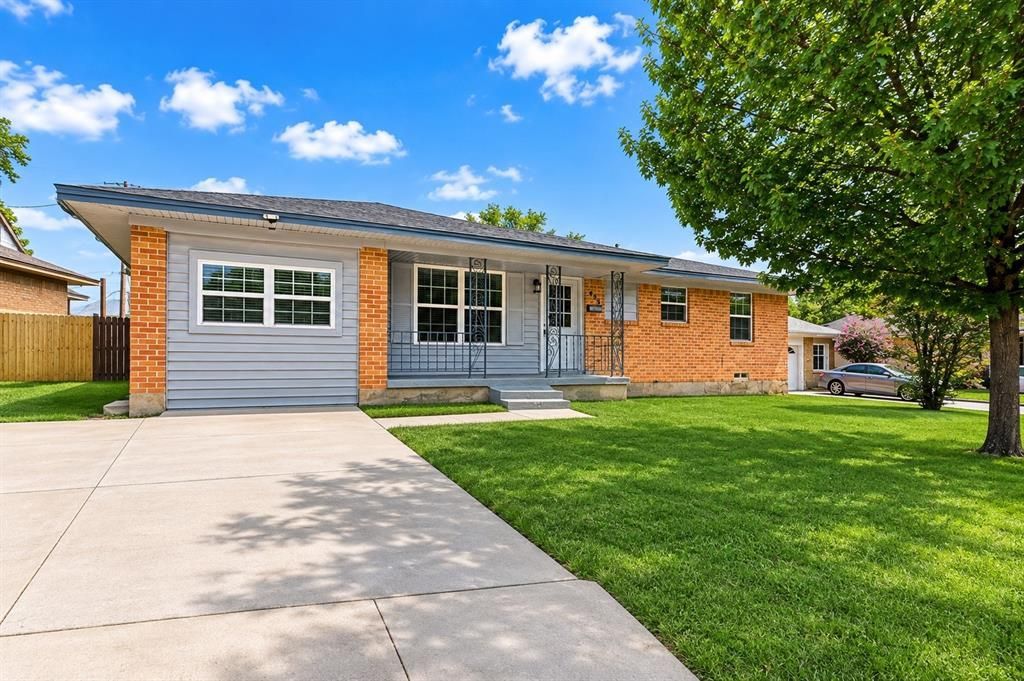435 Allen Avenue, Duncanville, TX 75137 Main Photo