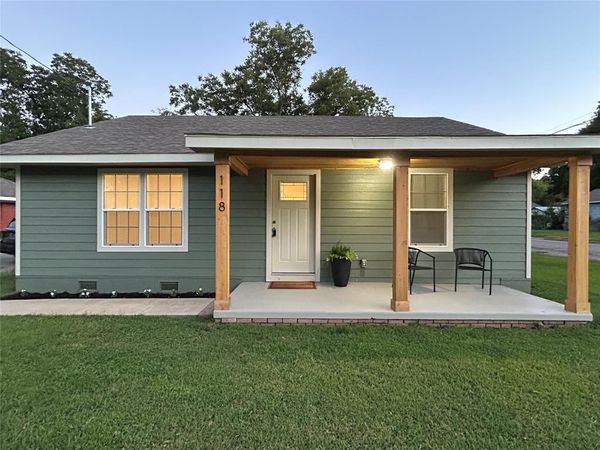 118 Kyle Street, Sulphur Springs, TX 75482