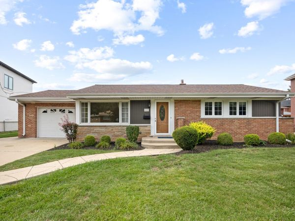 8059 W Leland Avenue, Norridge, IL 60706