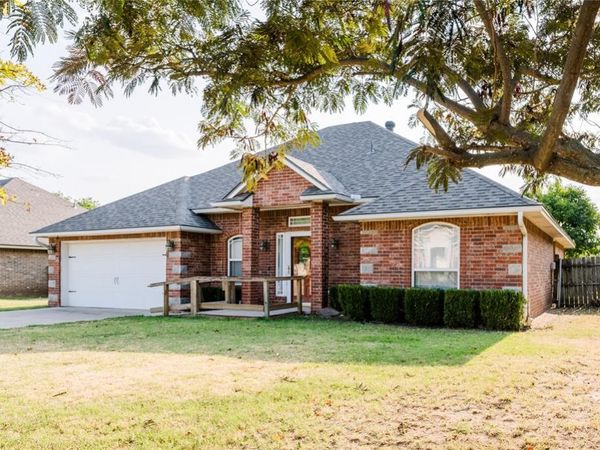 1338 Alvera Lane, Wynnewood, OK 73098