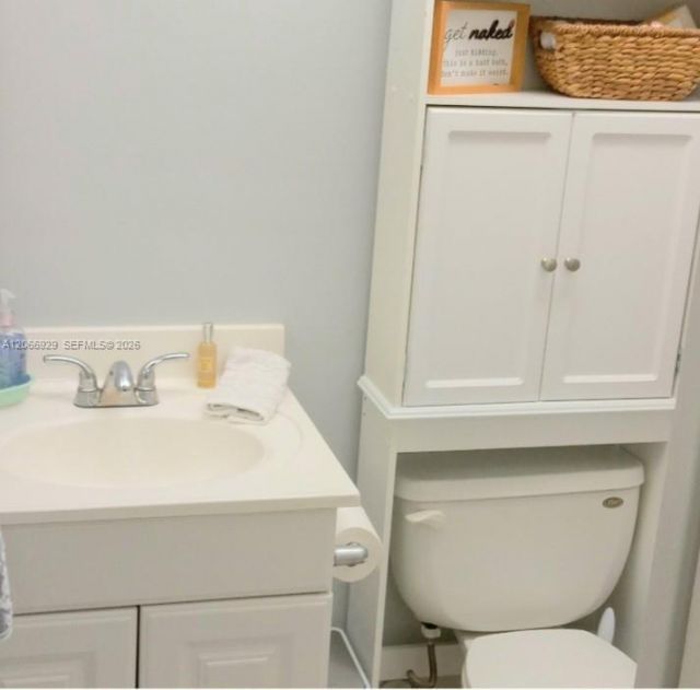 9273 SW 8th St , Unit 220, Boca Raton, FL 33428 Photo