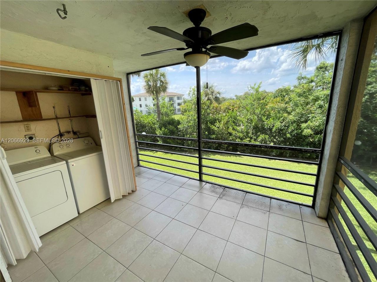 9273 SW 8th St , Unit 220, Boca Raton, FL 33428 Photo