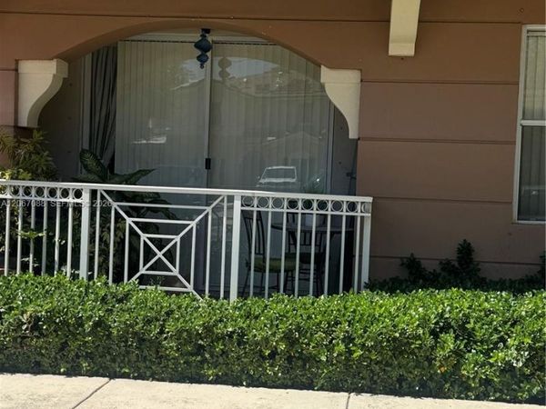 8826 W Flagler St , Unit 115, Miami, FL 33174