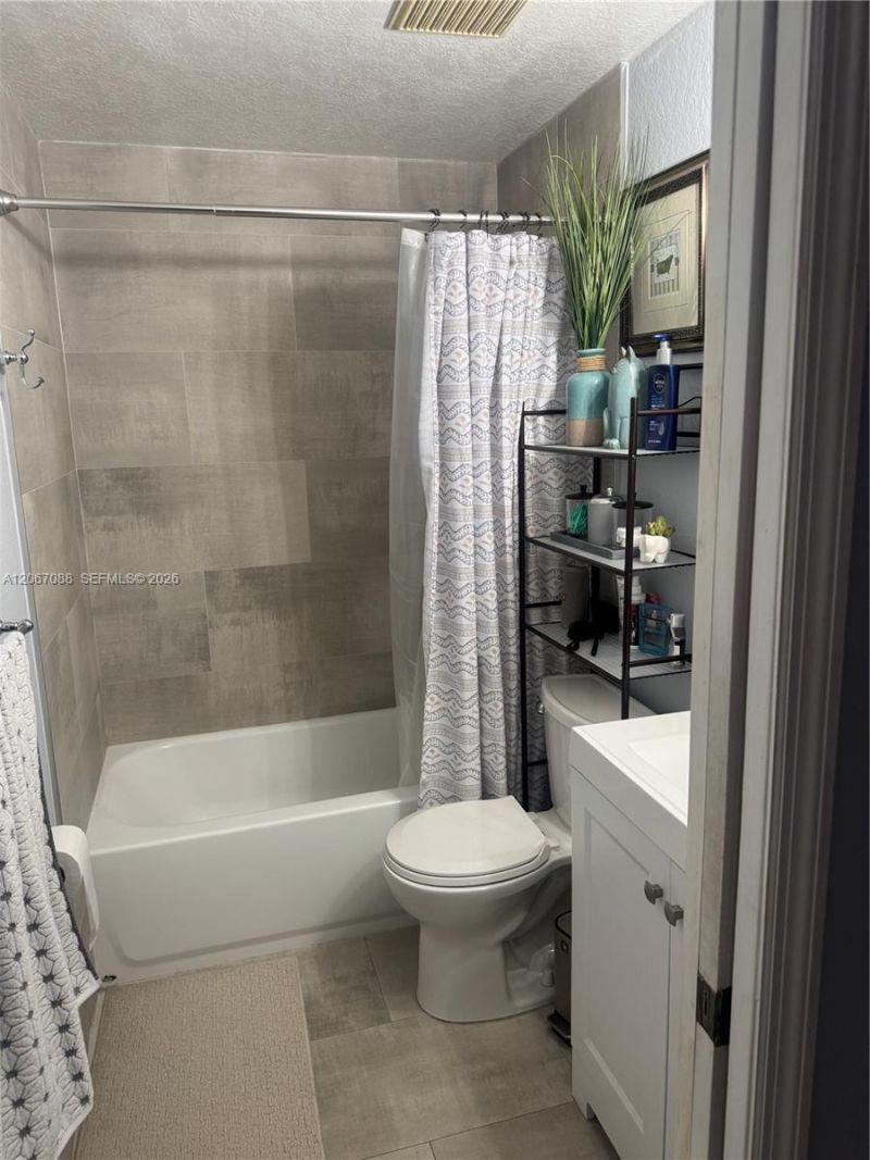 8826 W Flagler St, Unit 115, Miami, FL 33174 Photo