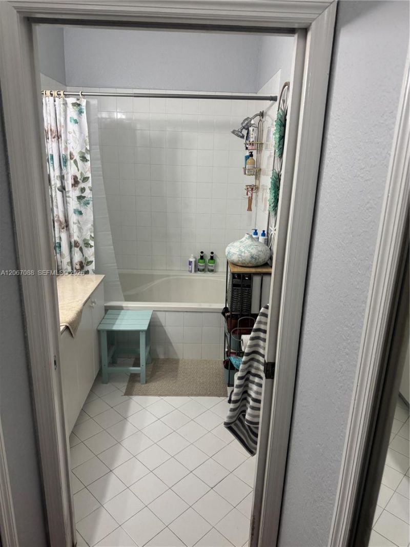 8826 W Flagler St, Unit 115, Miami, FL 33174 Photo