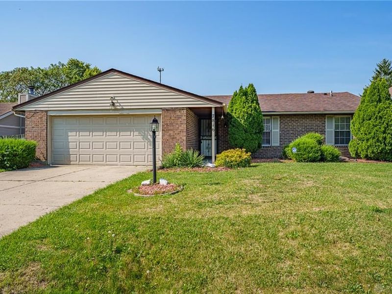 7816 Waterton Court, Trotwood, OH 45426 Photo 1