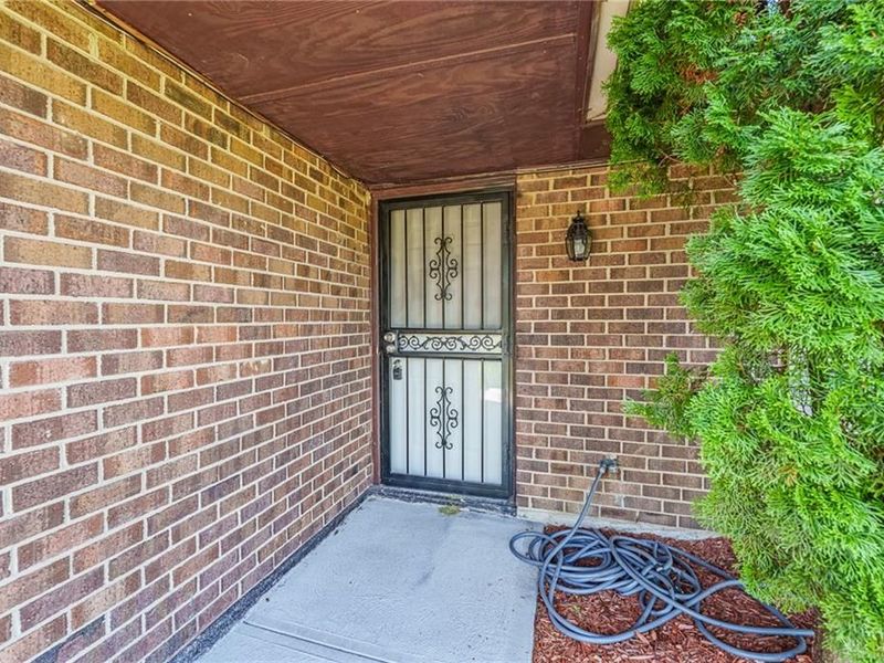 7816 Waterton Court, Trotwood, OH 45426 Photo 19