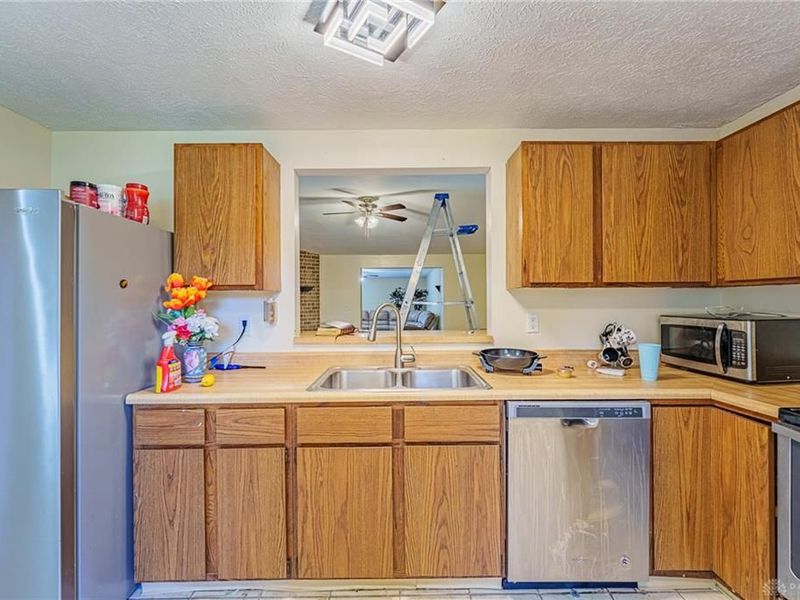 7816 Waterton Court, Trotwood, OH 45426 Photo 29