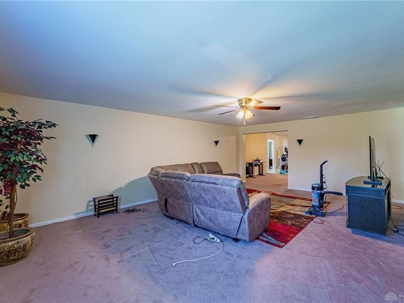 7816 Waterton Court, Trotwood, OH 45426 Photo 33