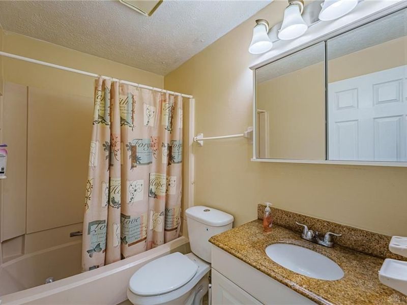 7816 Waterton Court, Trotwood, OH 45426 Photo 39
