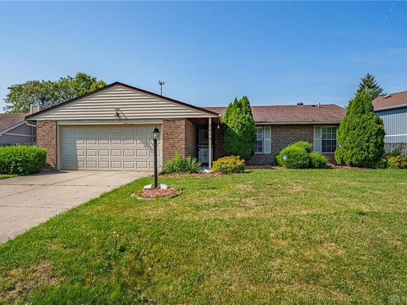 7816 Waterton Court, Trotwood, OH 45426 Photo 6