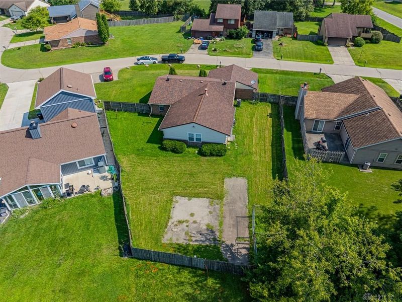 7816 Waterton Court, Trotwood, OH 45426 Photo 9