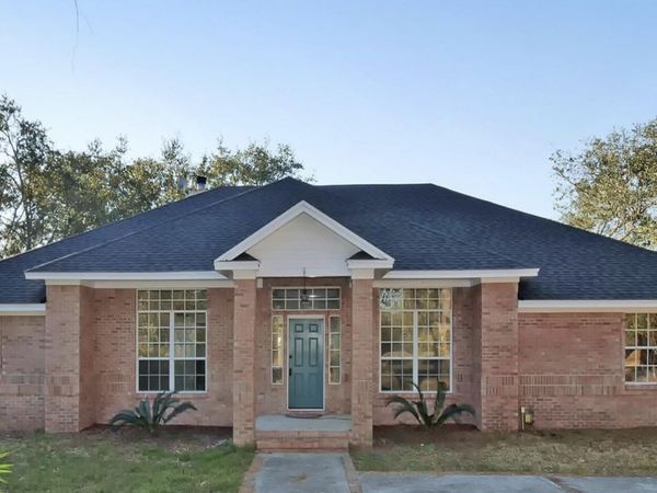 15576 SHARK Road W, Jacksonville, FL 32226