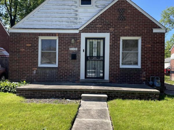 16512 Tacoma Street, Detroit, MI 48205