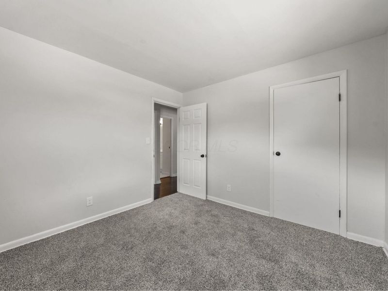 997 E 21st Avenue, Columbus, OH 43211 Photo 14