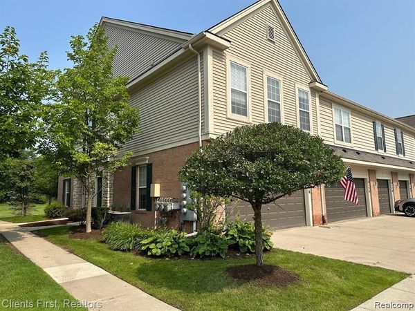 2156 Pinecroft Drive, Canton Township, Mi 48188