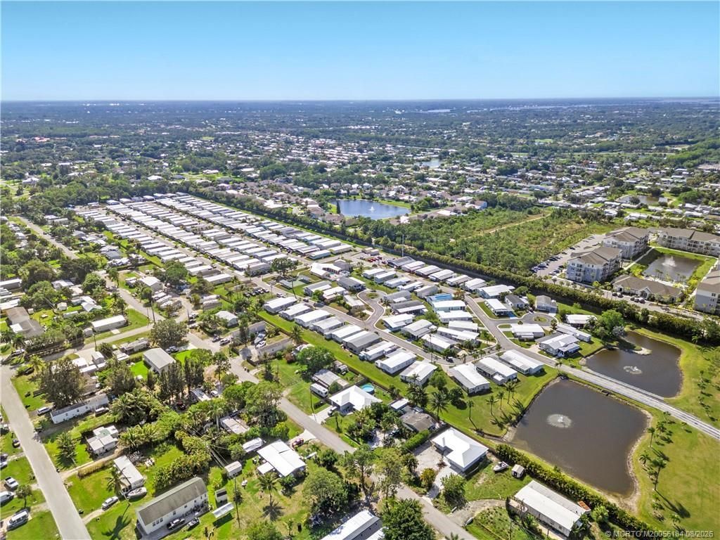 4800 SE Federal Highway, Unit 13, Stuart, FL 34997 Photo