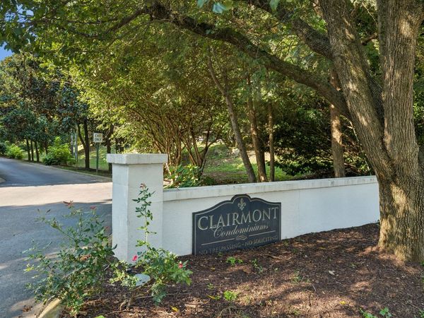 3015 Woodlawn Dr , Nashville, TN 37215