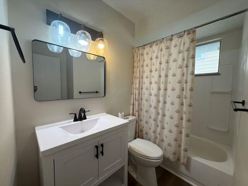 221 Dana Avenue, Columbus, OH 43223 Photo 8