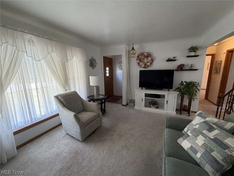 3846 E 365th Street, Willoughby, OH 44094 Photo 3