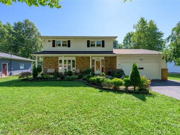 175 Carolyn Avenue , Cortland, OH 44410
