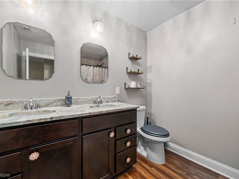 616 Chardonnay Circle, Vermilion, OH 44089 Photo 23