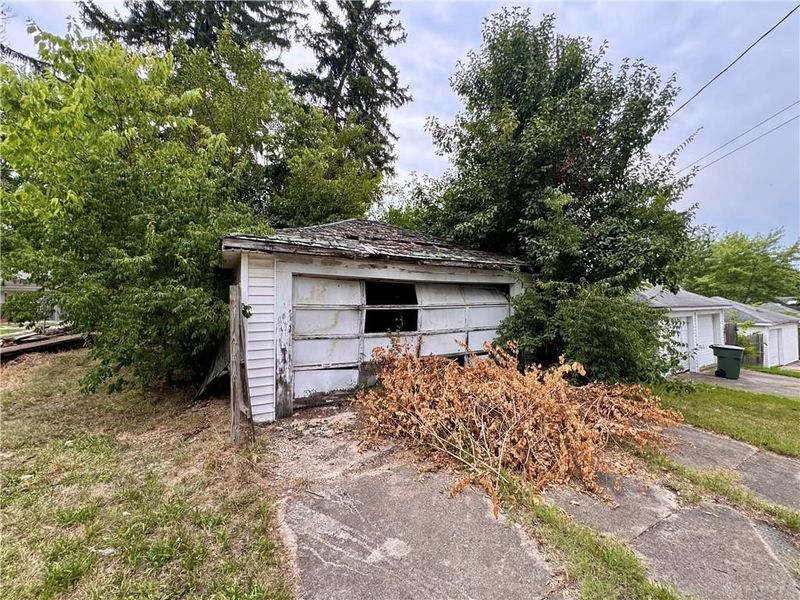 230 E Fairview Avenue, Dayton, OH 45405 Photo 14