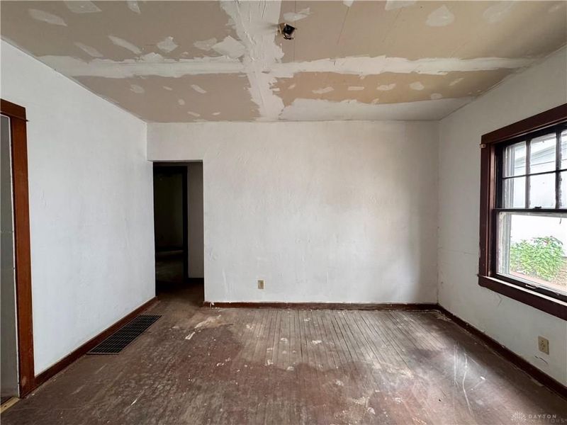 230 E Fairview Avenue, Dayton, OH 45405 Photo 5