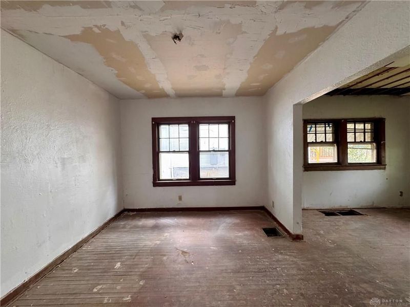 230 E Fairview Avenue, Dayton, OH 45405 Photo 6