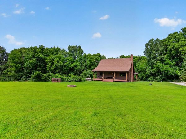 16600 4B Road, Plymouth, IN 46563