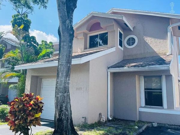 1877 DISCOVERY Way, Deerfield Beach, FL 33442