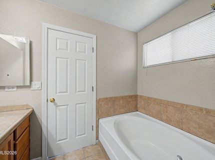 11060 Chesapeake Drive, Reno, NV 89506 Photo
