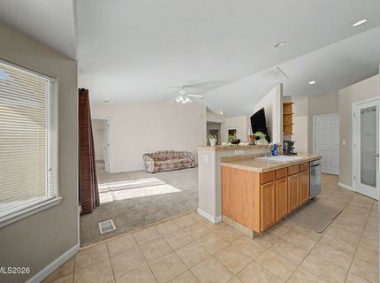 11060 Chesapeake Drive, Reno, NV 89506 Photo