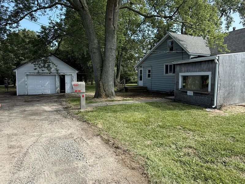 19509 State Route 67, Wapakoneta, OH 45895 Photo 2