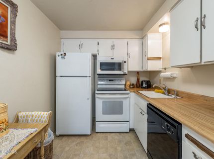 3161 Imperial Way, Carson City, NV 89706 Photo