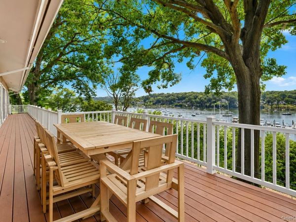 9 Kanes Lane , Huntington Bay, NY 11743