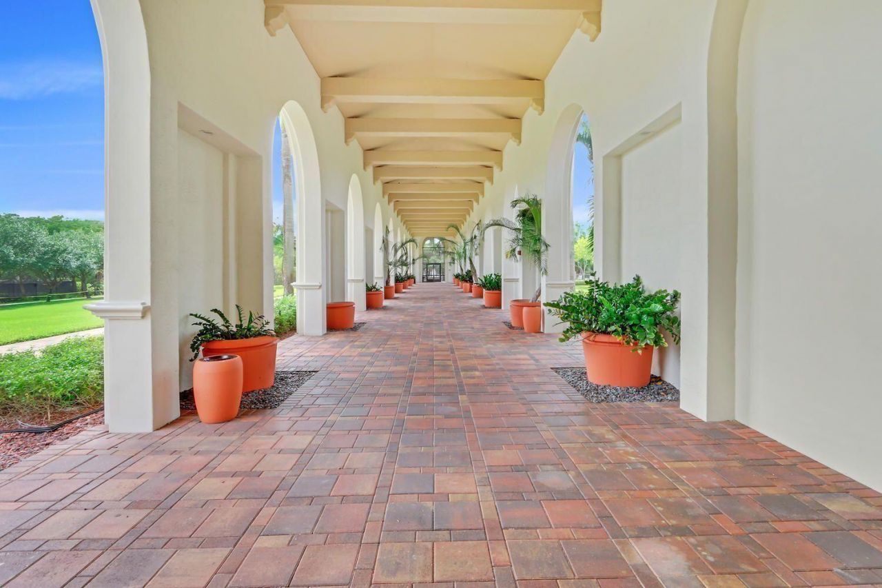 2956 Shaughnessy Drive, Wellington, FL 33414 Photo