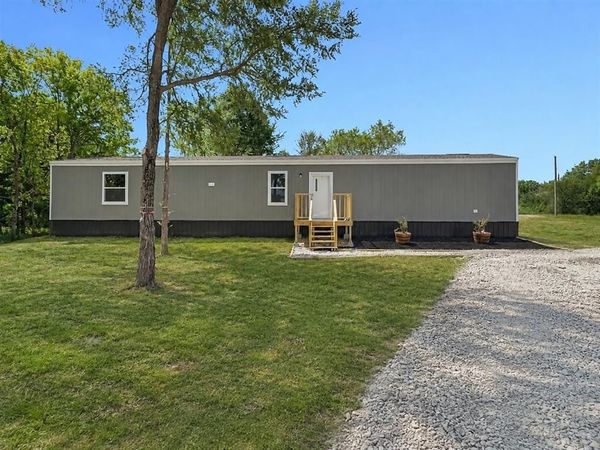 206 SE CR 3048A , Corsicana, TX 75109