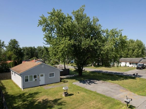 7925 Galileo Circle, Bridgeport, NY 13030
