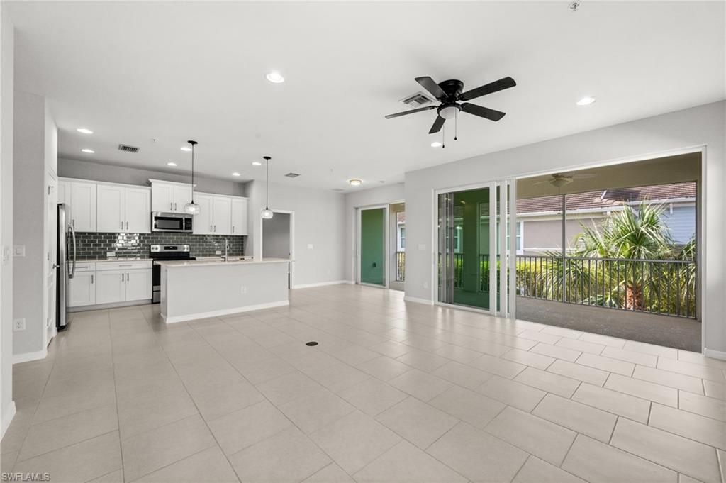 2344 Sheen Ln, Unit 308, Naples, FL 34120 Photo