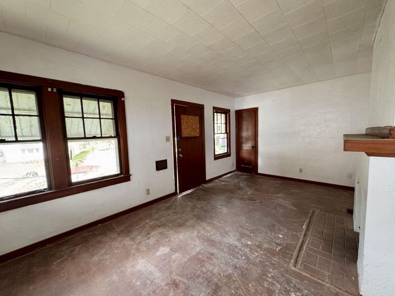 230 E Fairview Avenue, Dayton, OH 45405 Photo 4