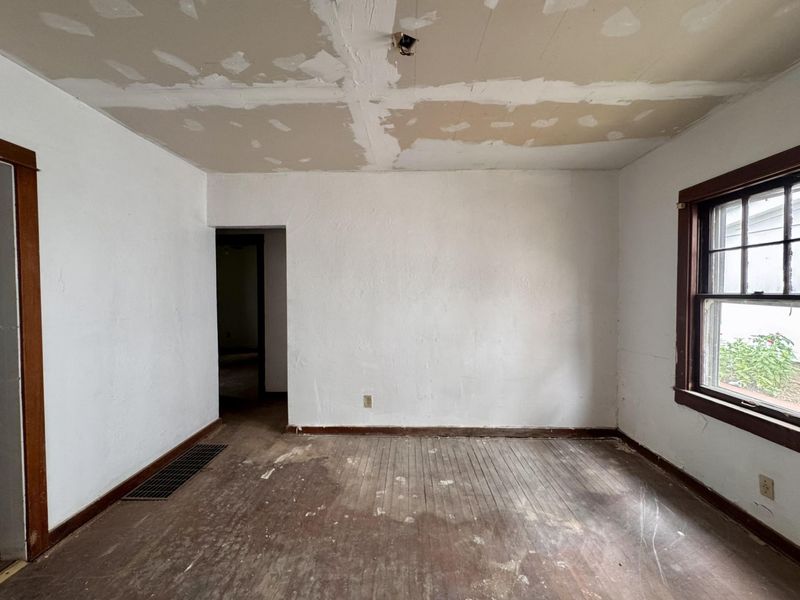 230 E Fairview Avenue, Dayton, OH 45405 Photo 5